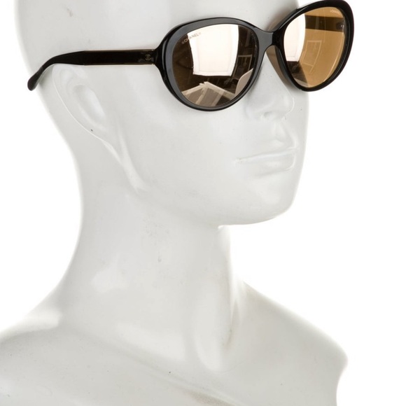 CHANEL Black Mirrored Sunglasses main image 6